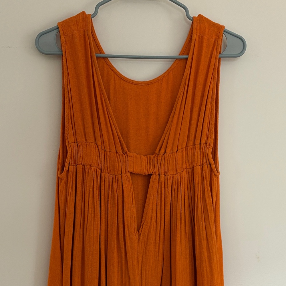 Black Crane orange sleeveless jumpsuit - Picture 2 of 5
